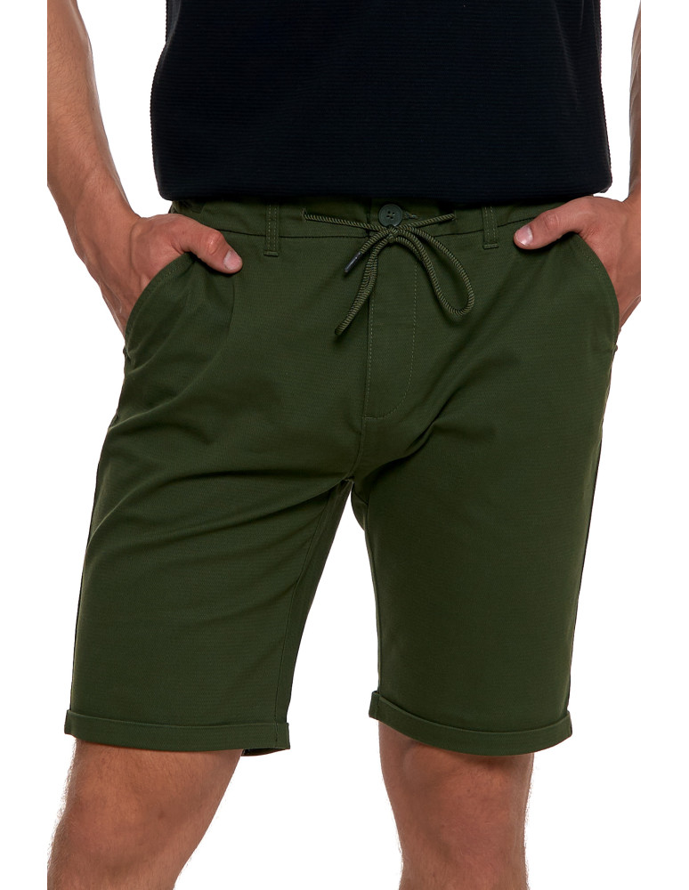 Szorty - Męskie szorty materiałowe z kieszeniami i troczkiem KHAKI - produkt moraj.pl 1