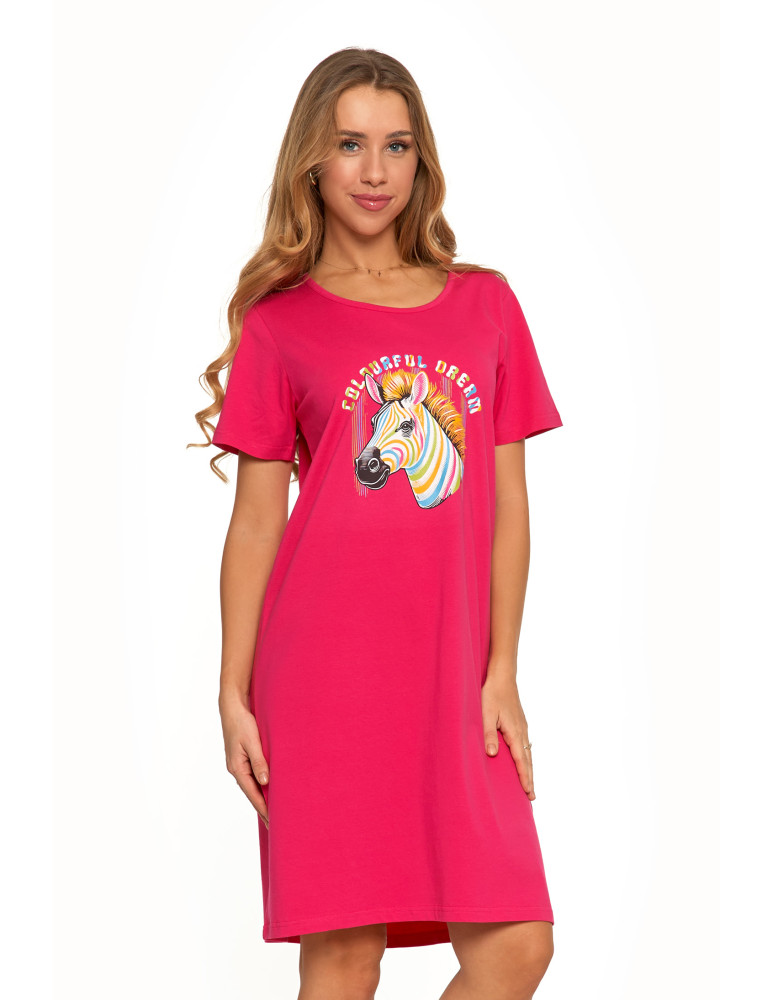 Koszule nocne - Koszula nocna damska z krótkim rękawem Plus Size z nadrukiem FUKSJA - produkt moraj.pl 5