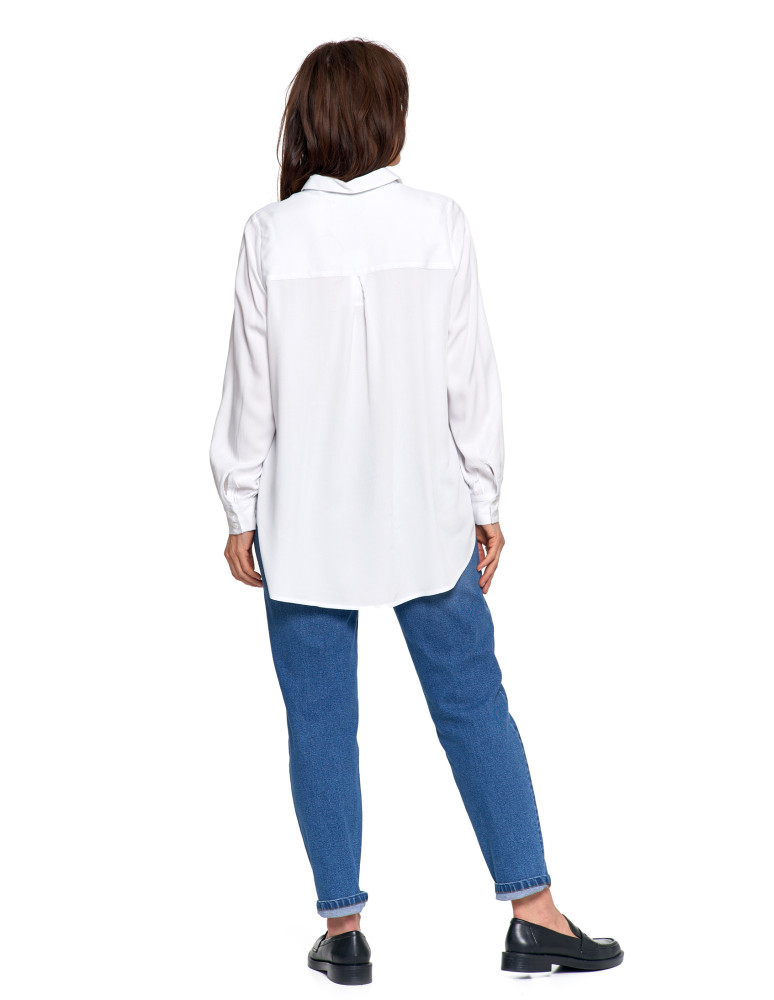Bluzki i koszule - Koszula damska wiskozowa oversize z wydłużonym tyłem BIAŁY - produkt moraj.pl 8