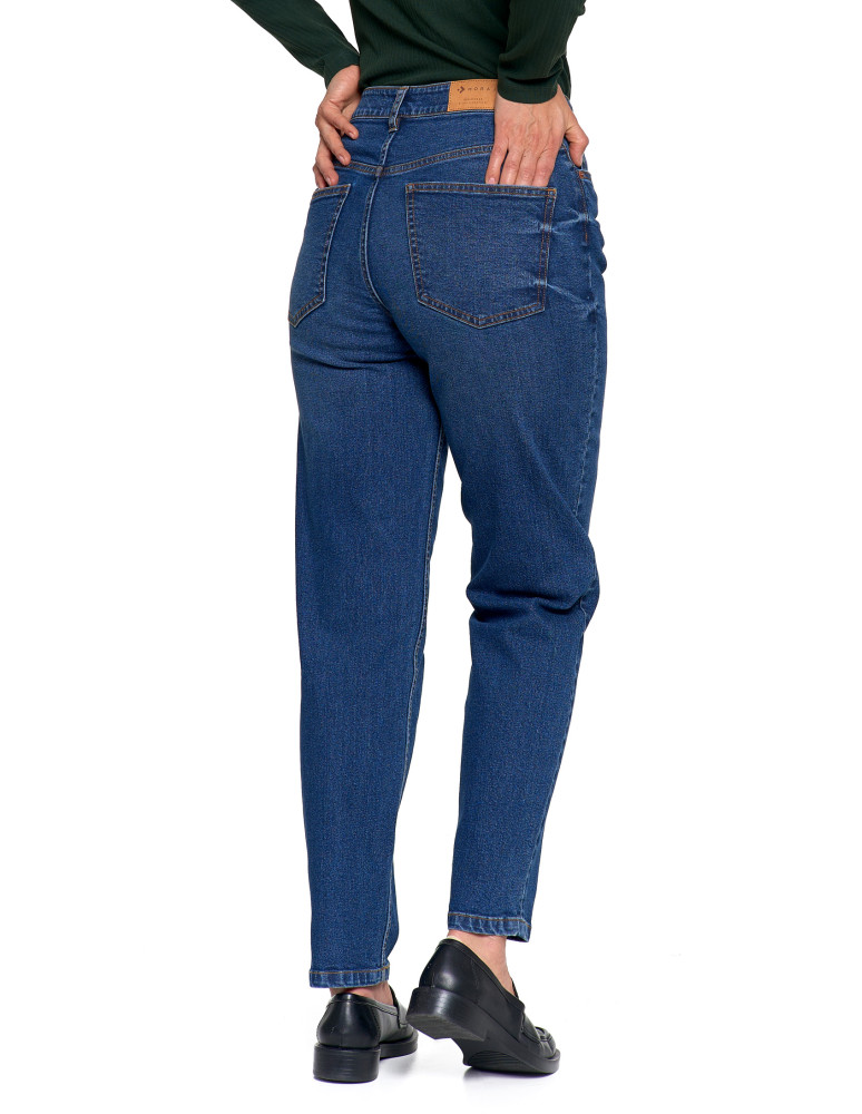 Spodnie - Damskie spodnie jeansowe mom fit NIEBIESKI - produkt moraj.pl 10
