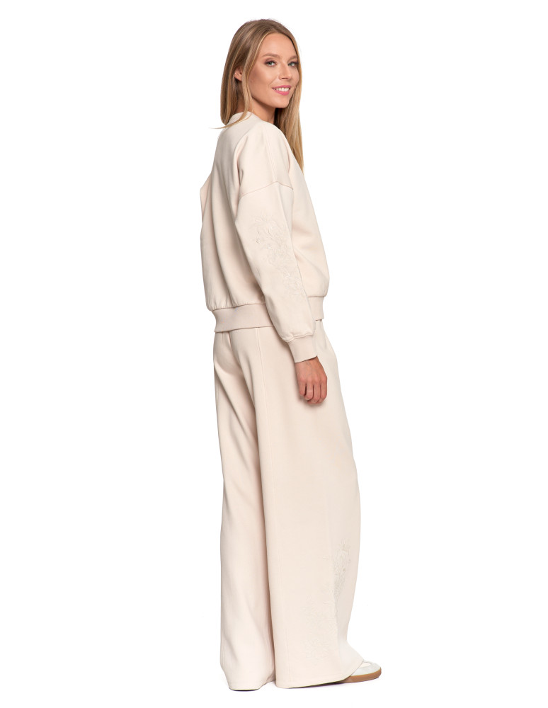 Bluzy - Bluza dresowa damska ocieplana luźna z haftowanymi rękawami KREMOWY  - produkt moraj.pl 4