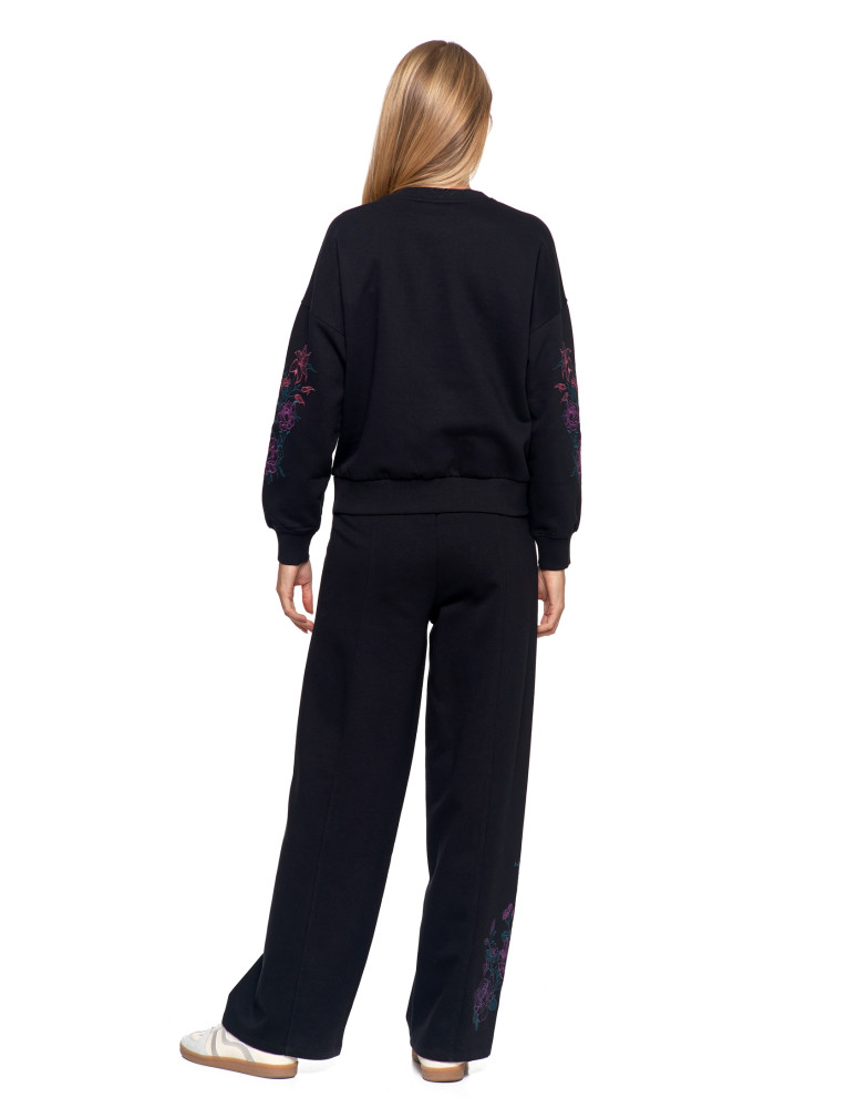 Bluzy - Bluza dresowa damska ocieplana luźna z haftowanymi rękawami CZARNY  - produkt moraj.pl 2