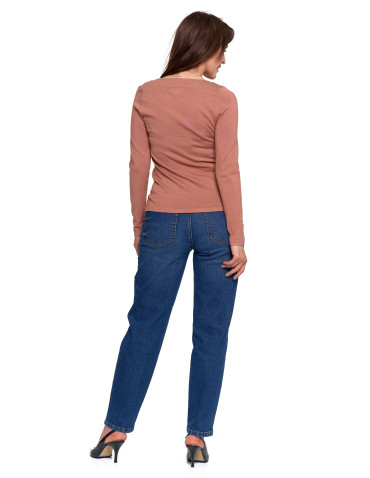 Swetry - Sweter damski z wiskozy cienki o dopasowanym kroju MOKKA - produkt 7