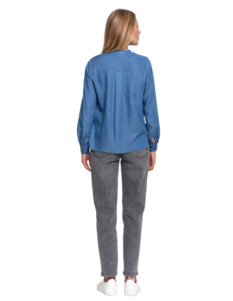 Bluzki i koszule - Damska bluzka luźna z dekoltem V i zapięciem JASNY NIEBIESKI   - produkt moraj.pl 11