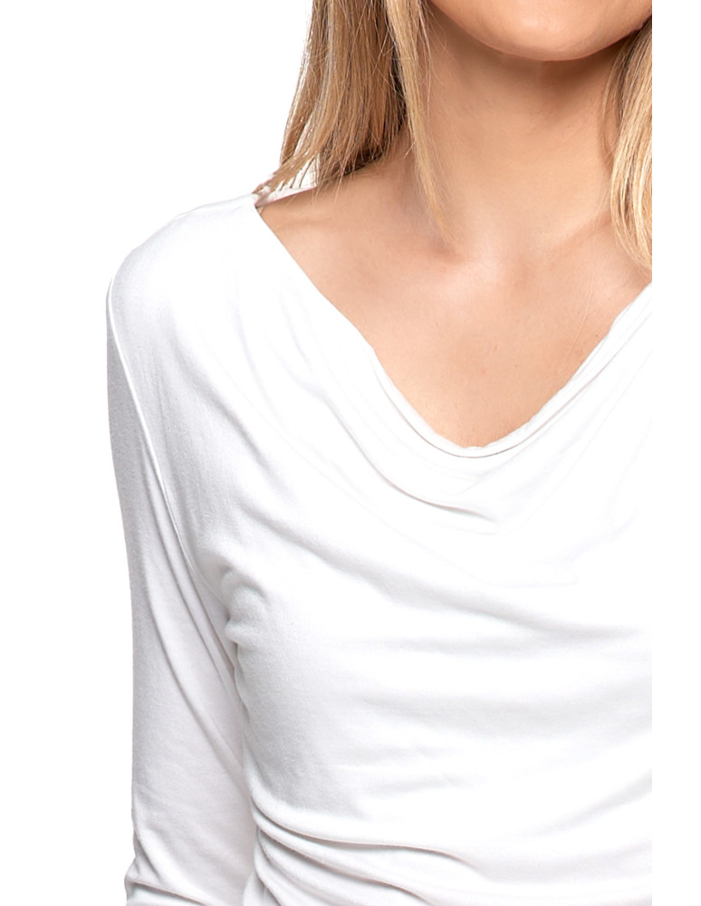 Bluzki i koszule - Bluzka damska z wiskozy z długim rękawem i dekoltem w łódkę BIAŁY - produkt moraj.pl 2