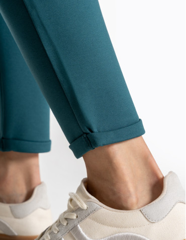 Spodnie - Damskie spodnie dresowe ze zwężaną nogawką ZIELONY - produkt 7