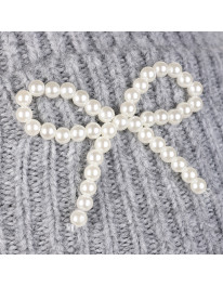 Czapka damska zimowa z wełną i kokardką z perełek  - produkt 2