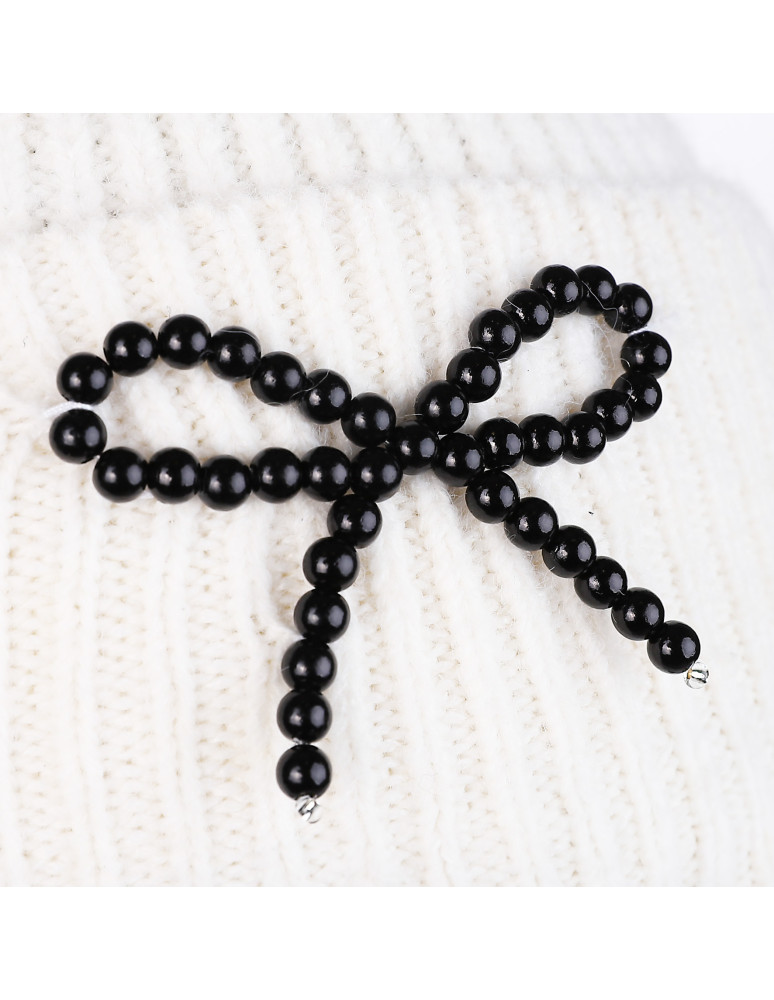 Czapki - Czapka damska zimowa z wełną i kokardką z perełek BIAŁY  - produkt moraj.pl 2