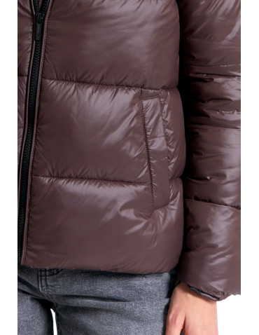 Odzież wierzchnia - Damska kurtka pikowana krótka z wysoką stójką BRĄZOWY - produkt 4