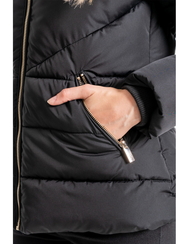 Odzież wierzchnia - Damska kurtka pikowana z futerkiem CZARNY - produkt moraj.pl 5