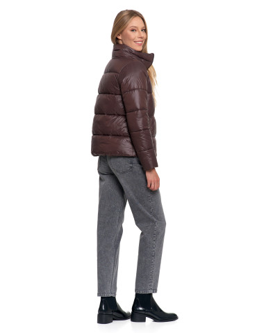 Odzież wierzchnia - Damska kurtka pikowana krótka z wysoką stójką BRĄZOWY - produkt 19