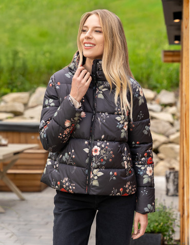 Odzież wierzchnia - Damska kurtka pikowana krótka z wysoką stójką WZÓR - produkt 14