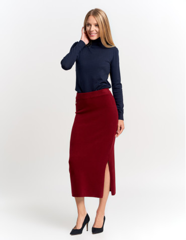 Spódnice - Damska spódnica sweterkowa midi z rozcięciem CZERWONY - produkt 15