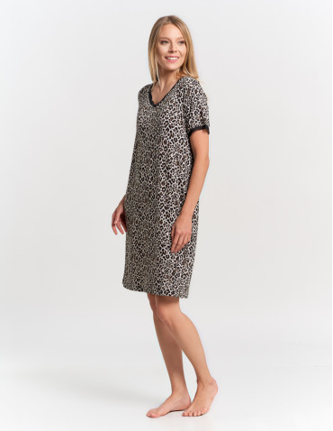 KOSZULE NOCNE - Koszula nocna damska z wiskozy w panterkę i koronką WZÓR 1 - produkt 5