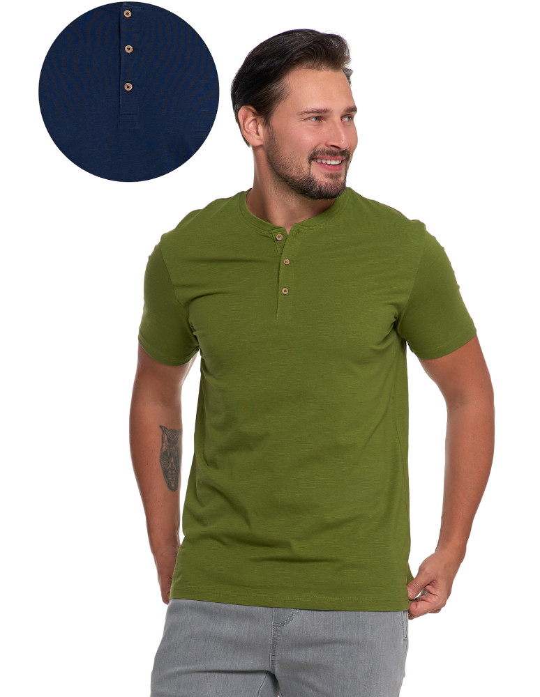 Męska koszulka z guzikami o klasycznym fasonie