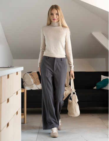 Spodnie - Damskie eleganckie spodnie w kant z szeroką nogawką SZARY - produkt 1