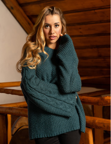 Swetry - Damski sweter luźny z szerokimi rękawami CIEMNY ZIELONY - produkt 12