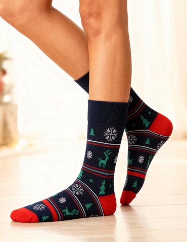 Bokserki dopasowane - Zestaw prezentowy świąteczny bokserki i skarpetki w renifery GRANATOWY - produkt 1