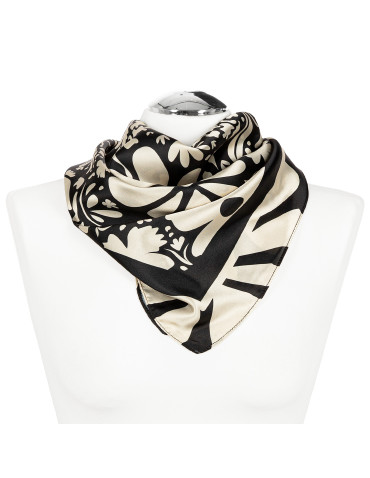 Apaszka damska z kwiatowym motywem w stylu retro