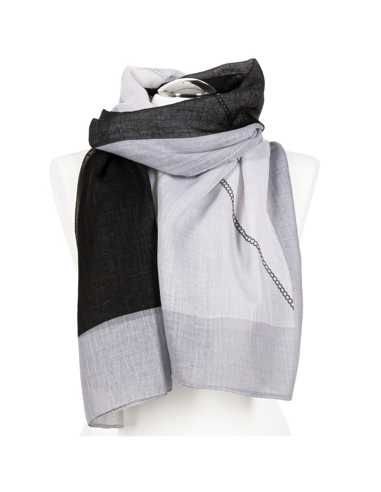 Szale i chusty - Damski cienki szal w delikatną kratkę CZARNY - produkt moraj.pl 1