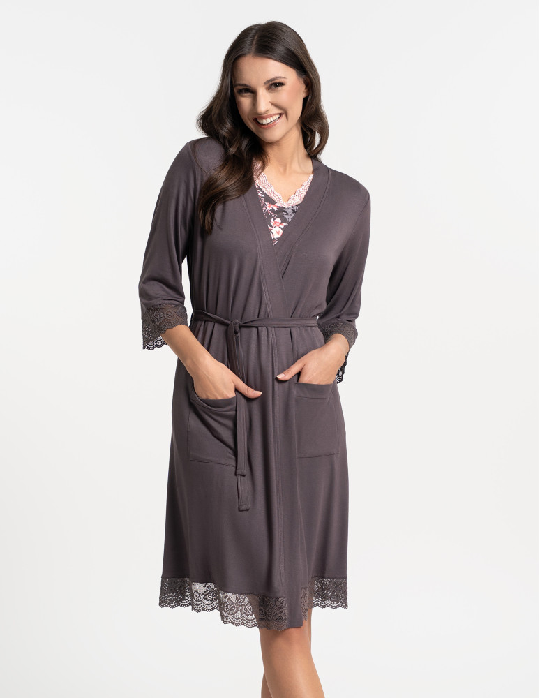 Nowości - Szlafrok damski cienki z wiskozy z koronkowym wykończeniem WZÓR 1  - produkt moraj.pl 4