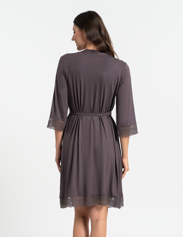 Nowości - Szlafrok damski cienki z wiskozy z koronkowym wykończeniem WZÓR 1  - produkt moraj.pl 5