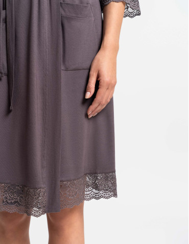 Nowości - Szlafrok damski cienki z wiskozy z koronkowym wykończeniem WZÓR 1 - produkt 6