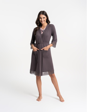 Nowości - Szlafrok damski cienki z wiskozy z koronkowym wykończeniem WZÓR 1 - produkt 10