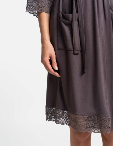 Nowości - Szlafrok damski cienki z wiskozy z koronkowym wykończeniem WZÓR 1 - produkt 8