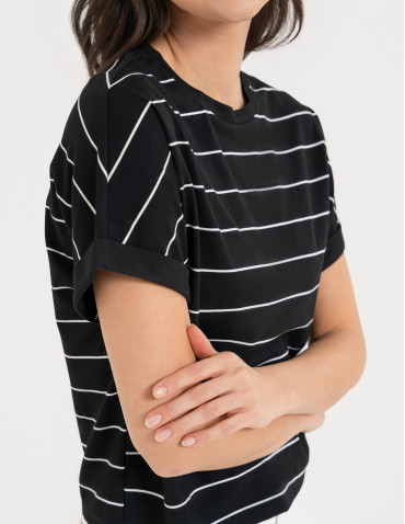 Bluzki i koszule - Bluzka damska z wiskozy o luźniejszym kroju WZÓR 1 - produkt 4