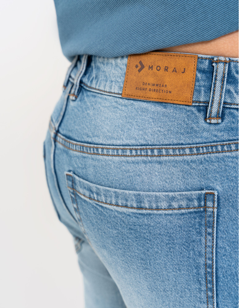 Spodnie męskie - Męskie jeansy klasyczne spodnie JASNY NIEBIESKI   - produkt moraj.pl 1