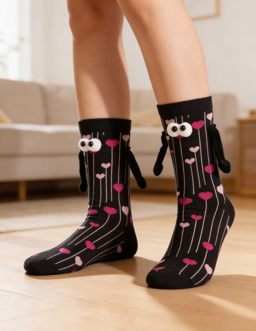 Skarpetki długie - Zabawne skarpety damskie Friendsy z magnetycznymi rączkami WZÓR 2 - produkt 3