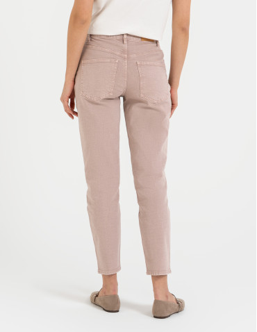 Spodnie damskie - Damskie spodnie jeansowe mom fit JASNY RÓŻOWY - produkt 6