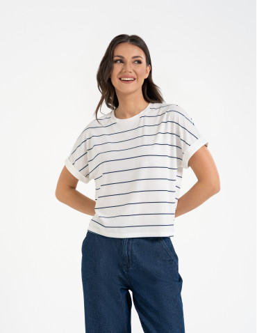 Bluzka damska z wiskozy o luźniejszym kroju - WZÓR 2