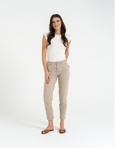 Spodnie damskie - Damskie spodnie jeansowe mom fit JASNY BEŻOWY - produkt 6
