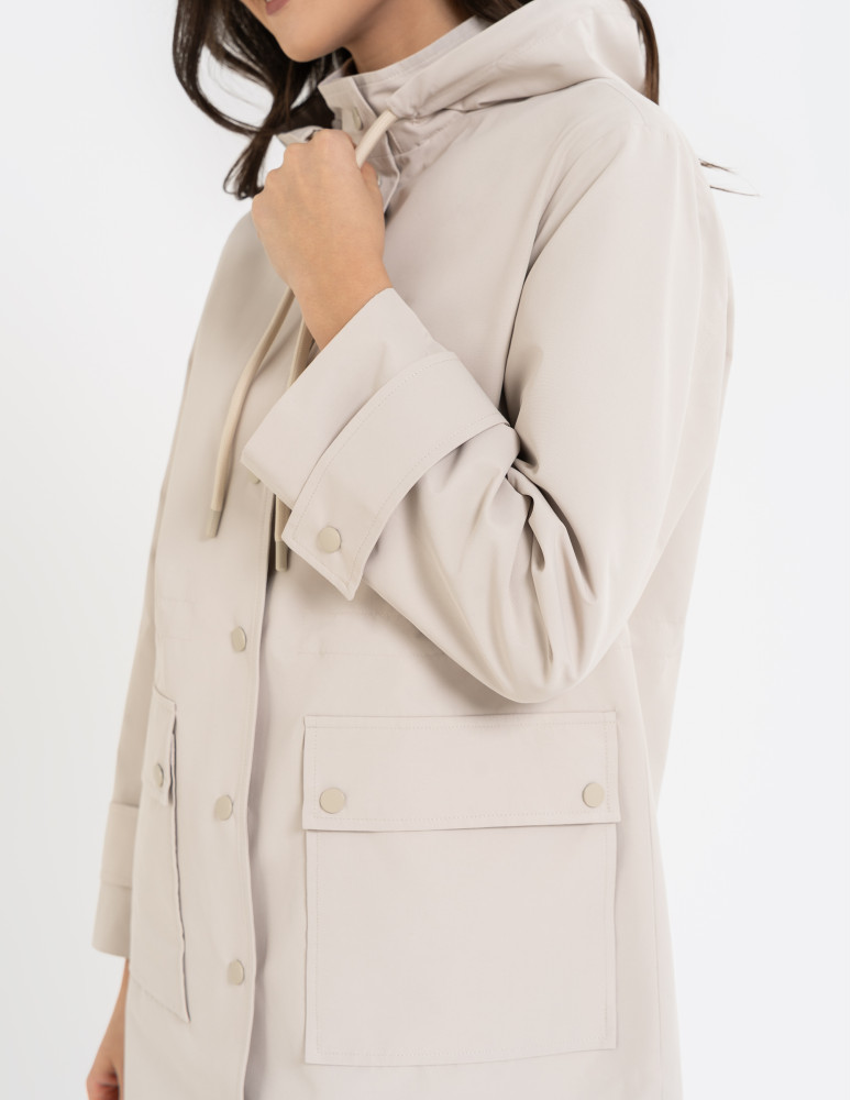 Kurtki i kamizelki - Kurtka damska parka przeciwdeszczowa z kapturem BEŻOWY  - produkt moraj.pl 6