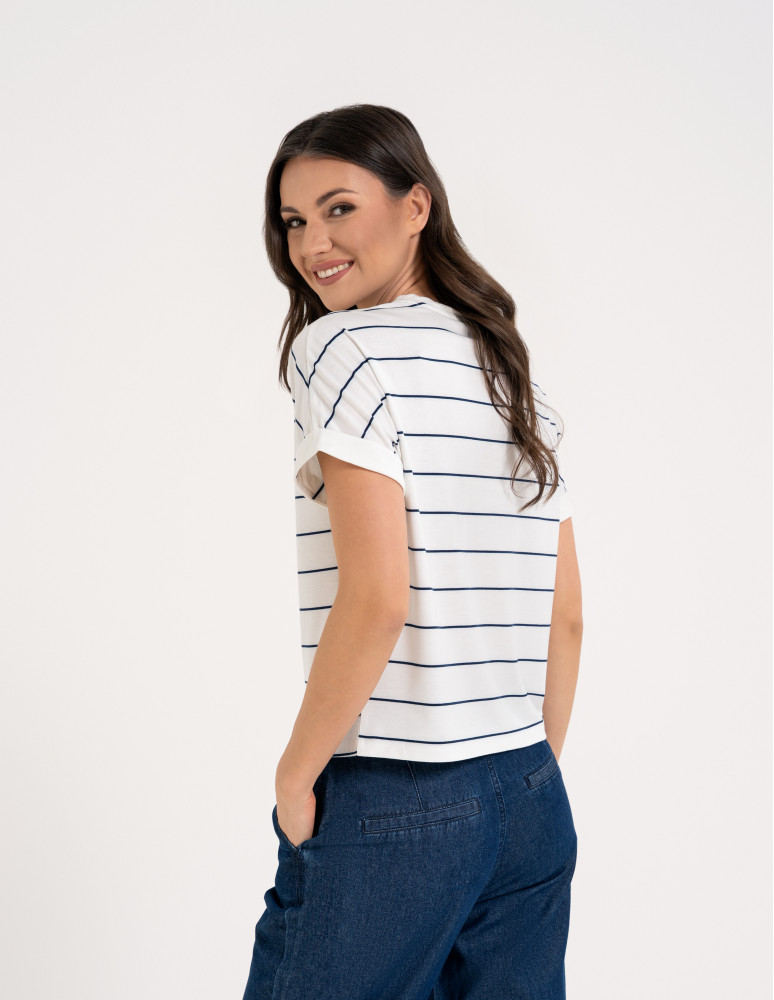 Bluzki i koszule - Bluzka damska z wiskozy o luźniejszym kroju WZÓR 2  - produkt moraj.pl 3