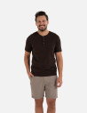 Koszulka męska bawełniana typu henley z krótkim rękawem BRĄZOWY