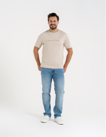 Koszulki z krótkim rękawem - T-shirt męski bawełniany z haftowanym napisem o klasycznym kroju BEŻOWY - produkt 5