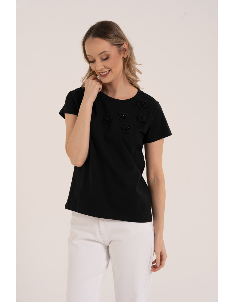 Bluzka damska bawełniana z krótkim rękawem i aplikacją 3D kwiatów CZARNY