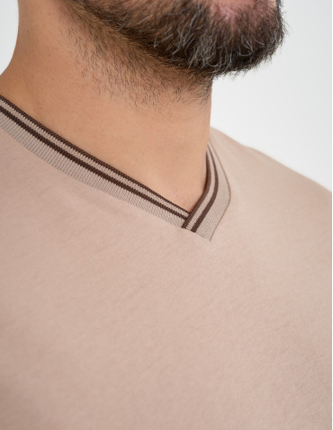 Koszulki z krótkim rękawem - Męska koszulka z krótkim rękawem z dekoltem V JASNY BRĄZOWY - produkt 3
