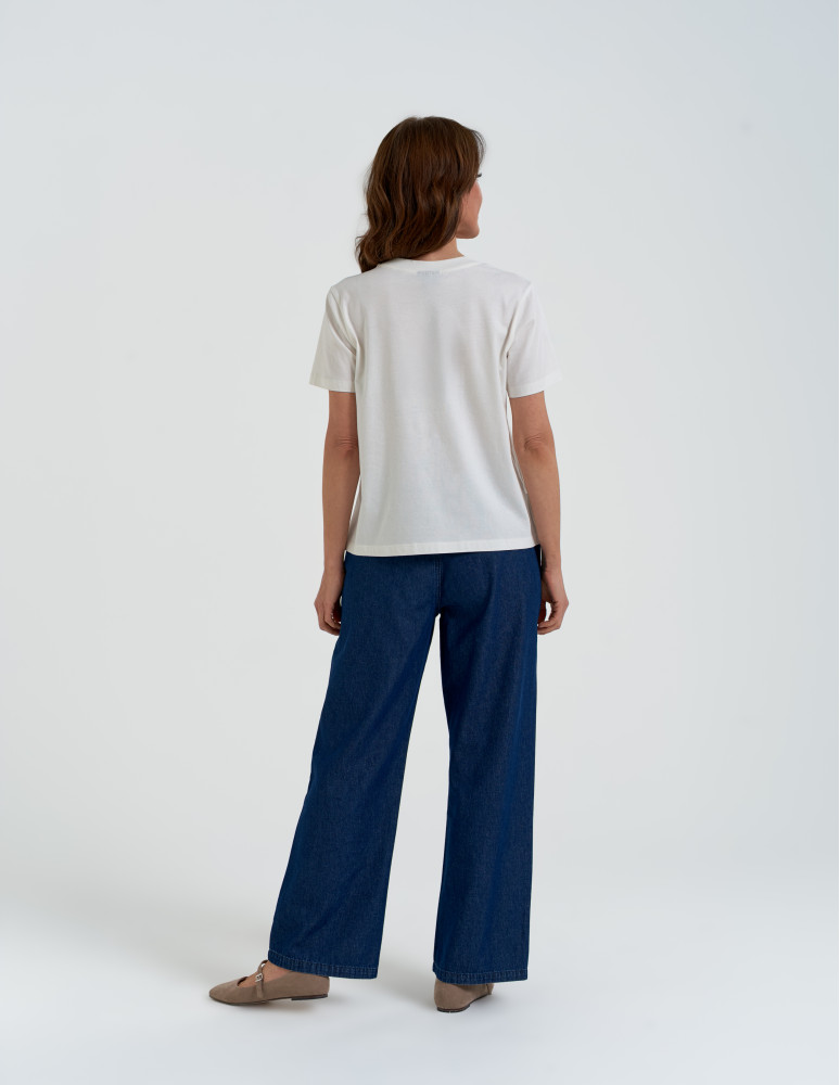 Koszulki z krótkim rękawem - Koszulka damska z krótkim rękawem o kroju boxy BIAŁY  - produkt moraj.pl 8