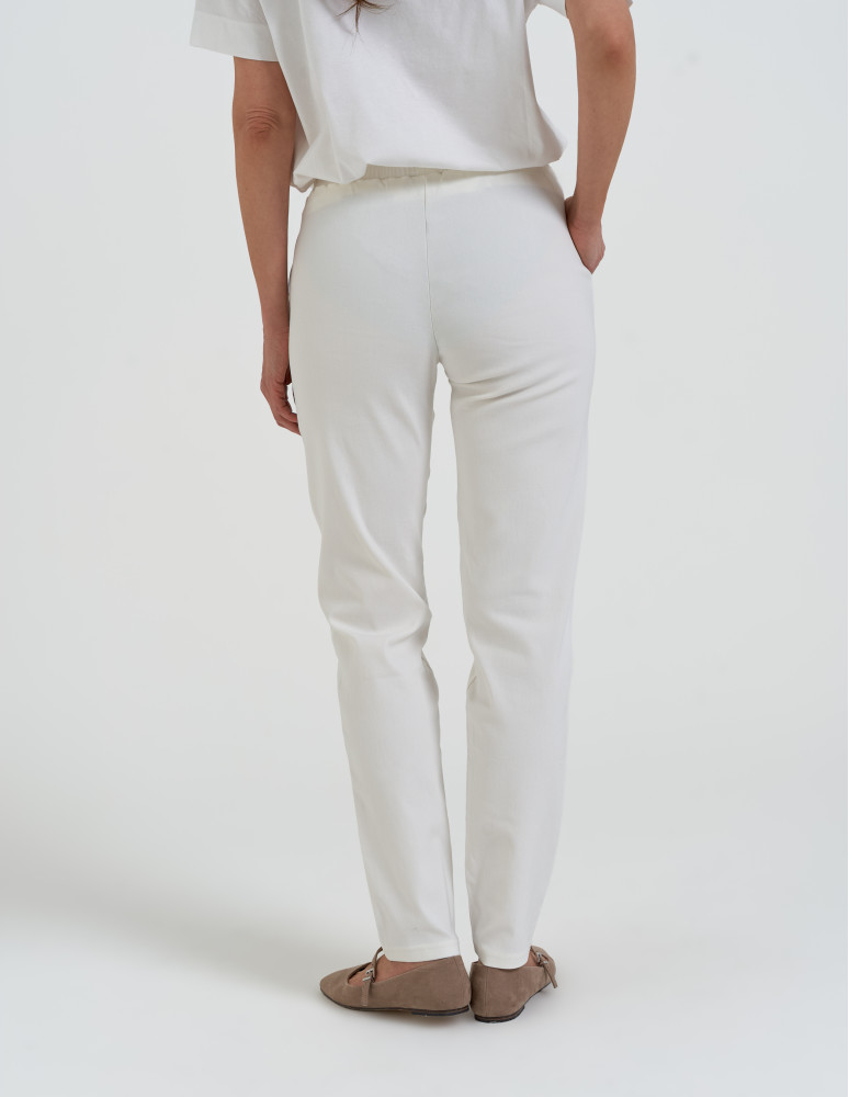 Spodnie damskie - Spodnie damskie joggery elastyczne z wiązaniem BIAŁY  - produkt moraj.pl 4