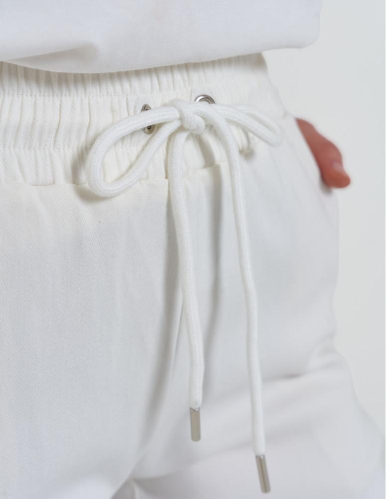 Spodnie damskie - Spodnie damskie joggery elastyczne z wiązaniem BIAŁY  - produkt moraj.pl 7