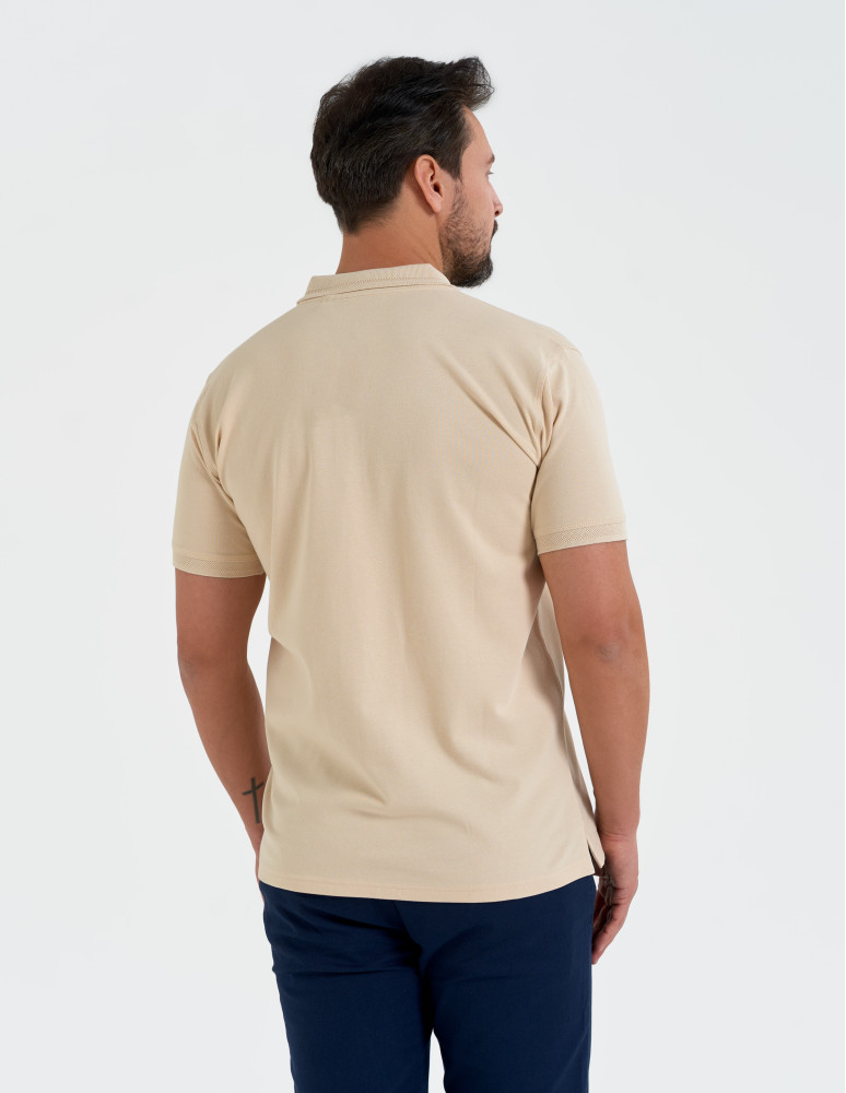 Koszulki polo - Koszulka polo męska o regularnym kroju BEŻOWY  - produkt moraj.pl 6