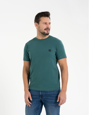 Koszulki z krótkim rękawem - T-shirt męski bawełniany regularny krój z gumową naszywką CIEMNY ZIELONY - produkt 5