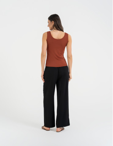 Topy na ramiączkach - Top damski bez rękawów z koronkowym wykończeniem CZERWONY - produkt 7