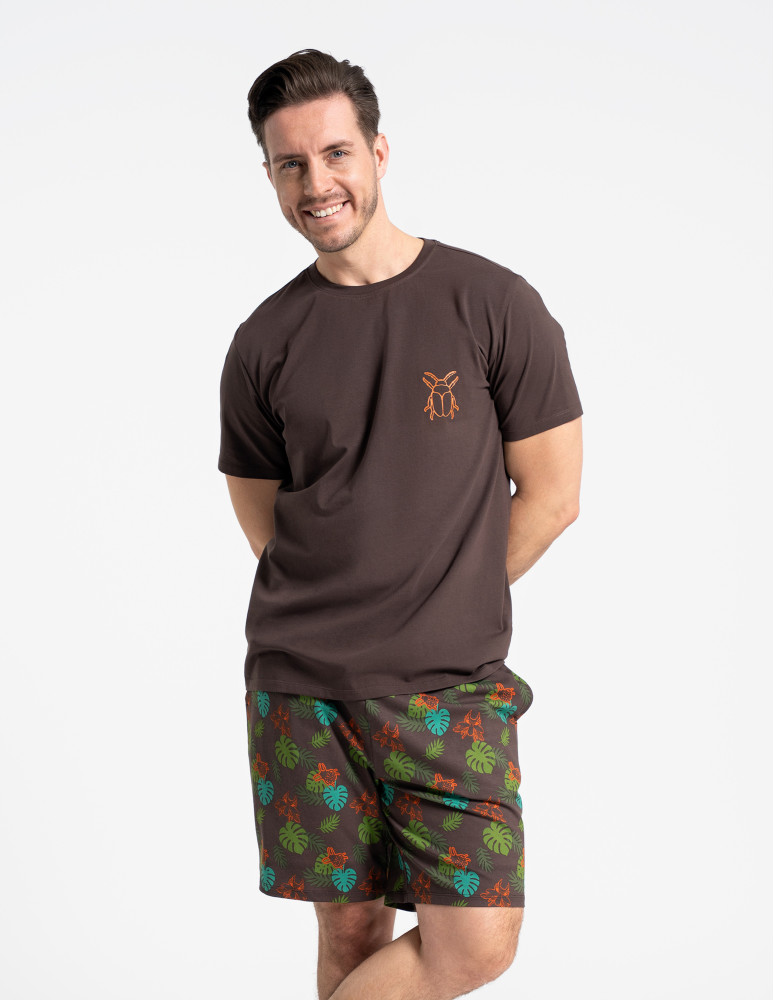 Piżamy z krótkim rękawem - Piżama męska z nadrukiem i szortami w tropikalny wzór BRĄZOWY - produkt moraj.pl 1