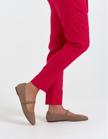 Spodnie materiałowe - Spodnie damskie dopasowane z podwyższoną talią i wiązaniem RÓŻOWY - produkt 4