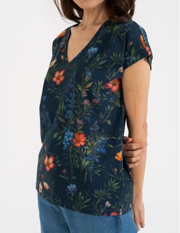 Bluzka damska z krótkim rękawem i roślinnym motywem - WZÓR 2 - produkt 2